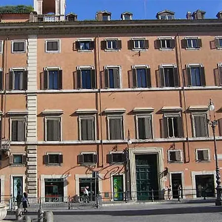 Отель Palazzo Ferrajoli